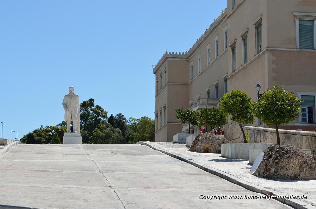 Άγαλμα Βενιζέλου πριν από το σύνταγμα