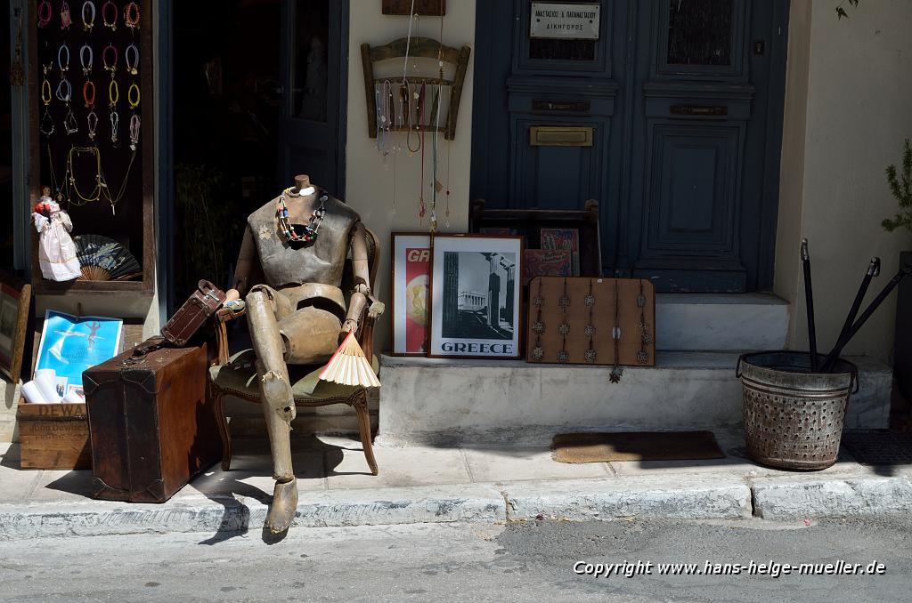 κούκλα βιτρίνας στην Αδριανού